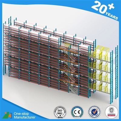 Collapsible textile lined steel container